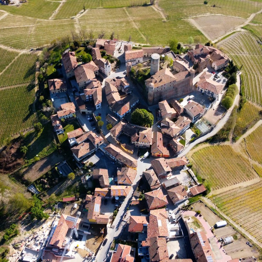 Castiglione Falletto: la nostra casa, la casa del vino