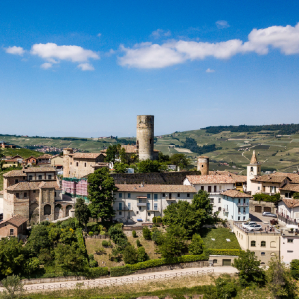 Castiglione Falletto: la nostra casa, la casa del vino